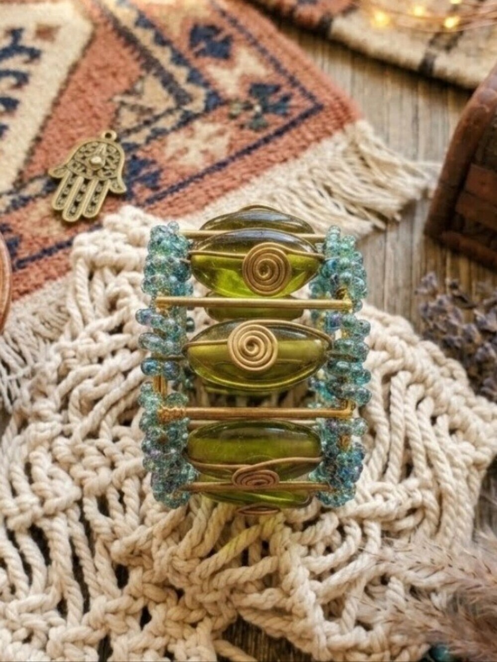 Set of 8 Kohls Baja Collection Green & Turquoise Glass Beaded Napkin Rings Boho